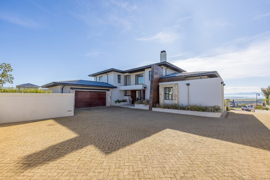4 Bedroom Property for Sale in Clara Anna Fontein Western Cape